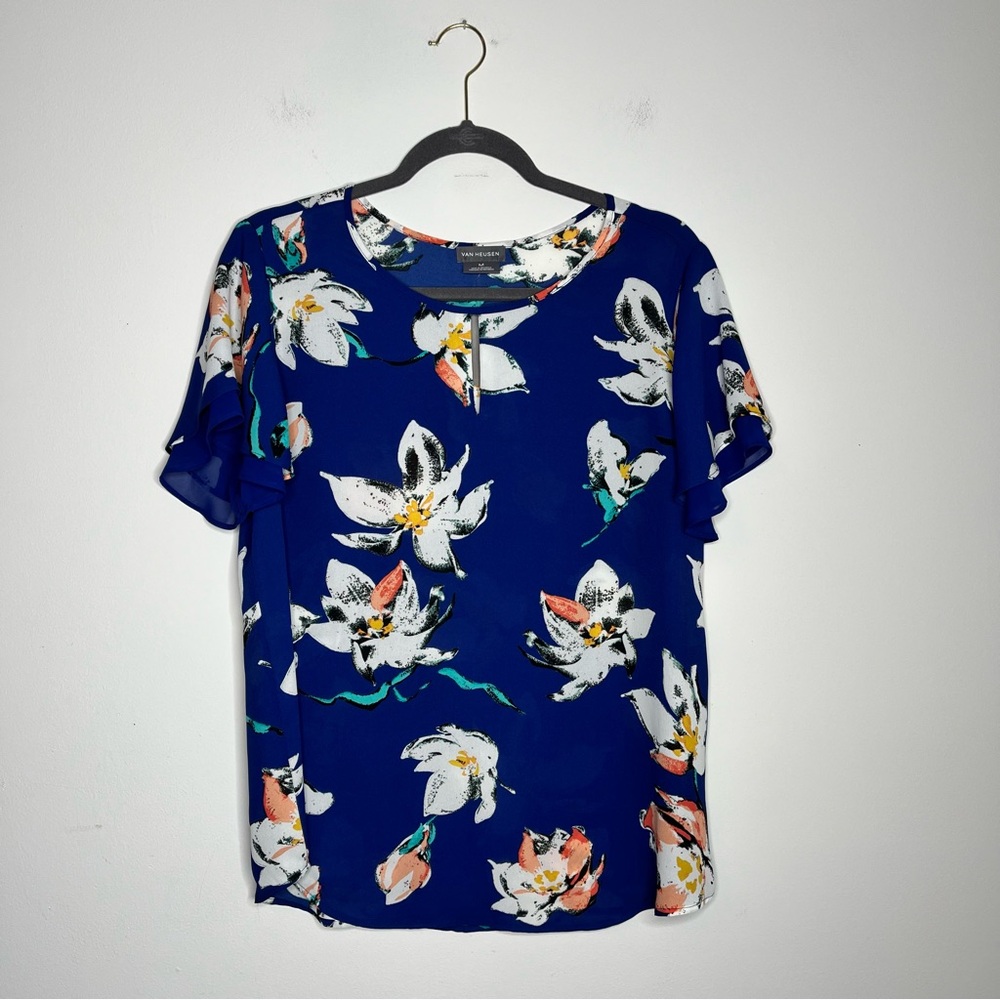 NWT Van Heusen Medium Blue Floral Print Keyhole Neckline Flutter Sleeve Blouse